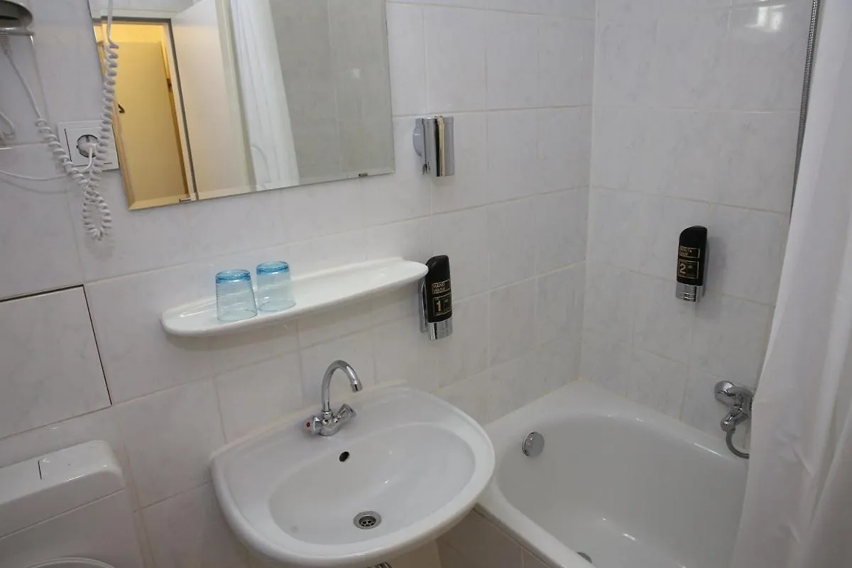Hotel Muenchner Hof Frankfurt am Main 3*,  Almanya
